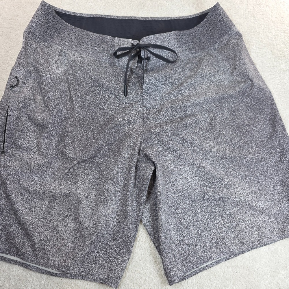 Lululemon Current State Board Shorts Mens‎ 32 Heather Gray Drawstring Outdoor